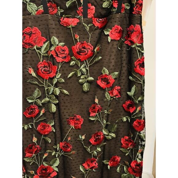 BCBG Maxazria Women's Size 6 Embroidered Rose Black Midi Dress - Picture 5 of 11